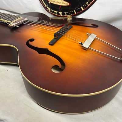 Gretsch G9555 New Yorker Archtop Hollow Body Electric Guitar image 19