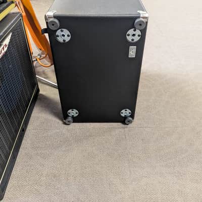 Fender Rumble 115 300w 1x15" Bass Speaker Cabinet (2018) image 7