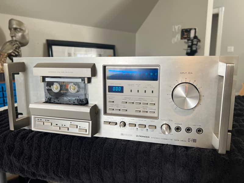 Pioneer CT-F900 4-Track Stereo Cassette Tape Deck (1978 - 1979