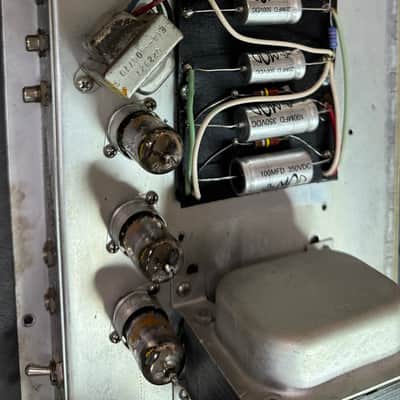 1977 Fender Twin Reverb 135 Watt 2X12 Combo Tube Amp - Serviced image 18