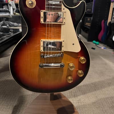 Gibson Les Paul Standard '60s 2020 - Present - Triburst image 1