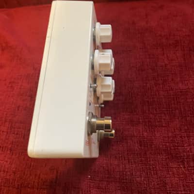 (Boxed)Keeley Caverns Reverb / Delay V2 2017 - Present - White image 3