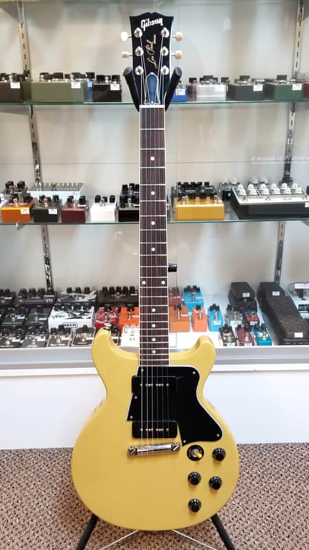 used 2025 Gibson Les Paul Special DC Double Cut in TV Yellow, Excellent Condition with OHSC!