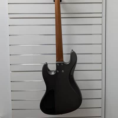 MetroExpress 21-Fret Hybrid P/J Bass - Solid Silver Sparkle Metallic Hochglanz image 4