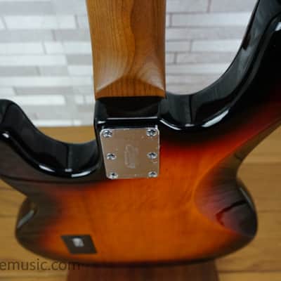 Sterling StingRay Ray34SM - Tone Sunburst image 12