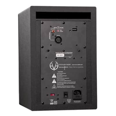 EVE Audio SC207 Active 2-Way Midfield Studio Monitor with 6.5-Inch SilverCone Woofer, PWM Amplifier, and BurrBrown Converter image 3