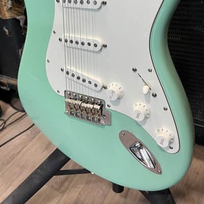 Fender American Special Stratocaster with Maple Fretboard 2013 - Surf Green image 3
