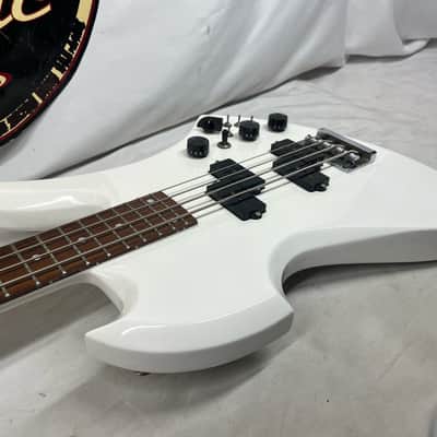 Burny Mockingbird 4-String Electric Bass imagen 20