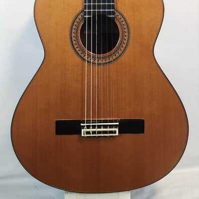 Jose Ramirez Pre Owned 1995 Vintage R4 all Solid CLassical Guitar With Case image 10