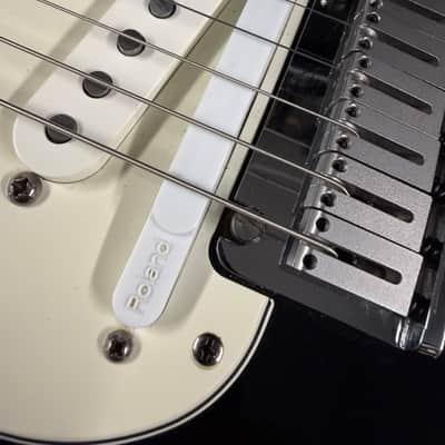 Fender VG Stratocaster 100% Functional Very Cool Guitar! (77) image 9
