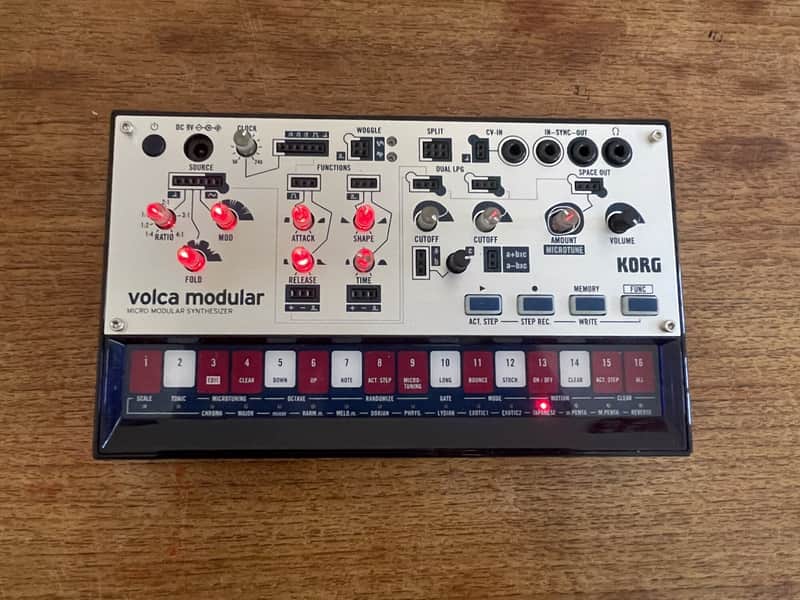 Korg Volca Modular 2019 - Present - Silver image 1