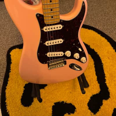 Fender Player Stratocaster Shell Pink Limited Edition FSR image 2