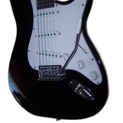 Donner DST 39 Inch Full-Size Solid Body Strat Style Electric Guitar w/Gig Bag image 1