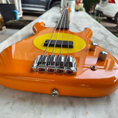 Fleabass Model 32 Long Scale 34" - Sunny Bass image 5