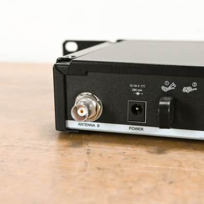 Shure BLX24R/B58 Handheld Wireless System - H10 Band (NO POWER SUPPLY) CG012MH image 7