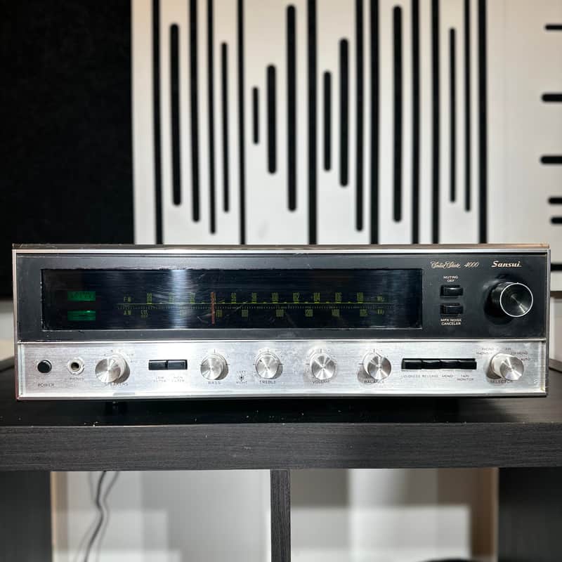 Sansui 4000 Solid State Stereo Receiver 1969 - 1971 - Silver image 1