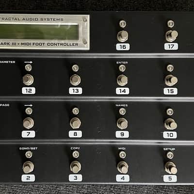 Fractal Audio Axe-FX II XL+ with Controller 2015 - 2018 - Black image 3
