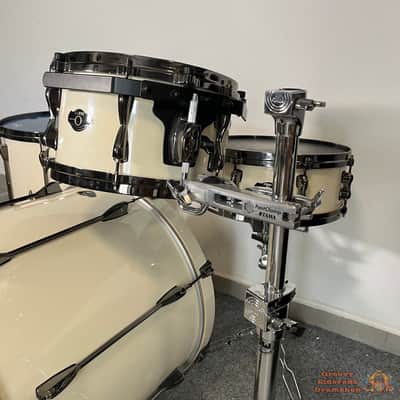 Tama Superstar Hyperdrive Birch 22,12,16 + 14 Drum Kit image 3