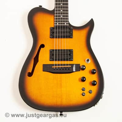 Carvin AE 185 Electric guitar w/piezo Bridge, made in USA image 4