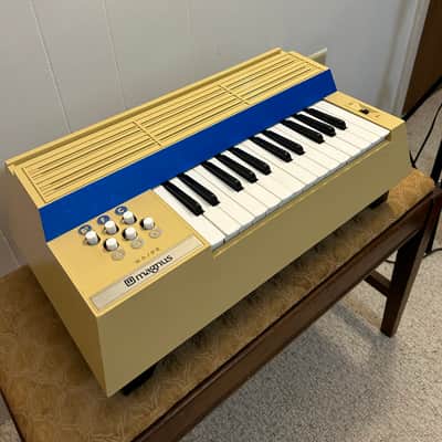 CLEAN 1971 Magnus 360 Chord Organ. Made in 🇺🇸 image 1