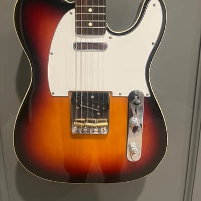 Fender Japan Telecaster Custom TLC-62B ‘62 Reissue 1998 - 3-tone sunburst image 2