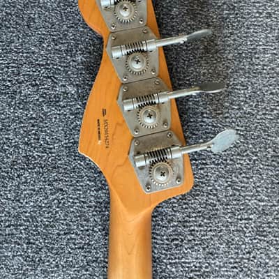 Fender Flea Artist Series Road Worn Signature Jazz Bass 2016 - Present - Shell Pink image 5