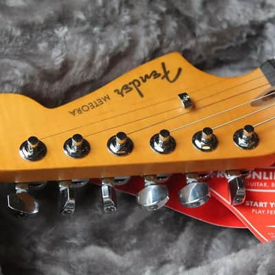FENDER American Ultra II Meteora with Ebony Texas Tea, HARDCASE image 5