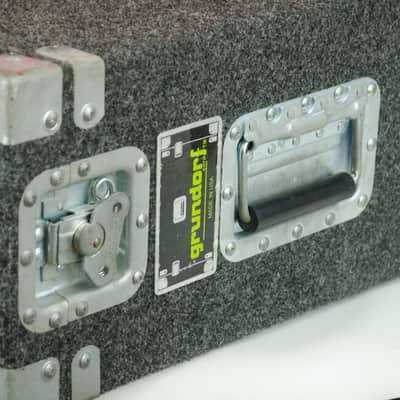 Used Grundorf 4-Space Rack Box, Carpet Gray image 3