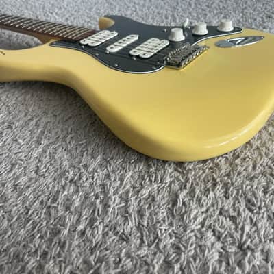 Fender Player Stratocaster HSH 2019 MIM Buttercream Pau Ferro Fretboard Guitar image 4
