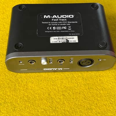 M-Audio Fast Track USB audio interface, ideal for basic home recording of vocals or guitar. Simple plug-and-play setup, compact design, and compatible with Mac/PC. image 5