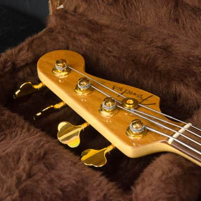 Used 2002 Fender Victor Bailey Jazz Bass, Rosewood Fingerboard, Natural Koa top, Hardcase image 4