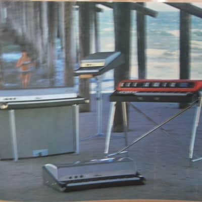 Fender Musical Instruments Mini Full Line Color Catalog RARE ! 1968 image 11