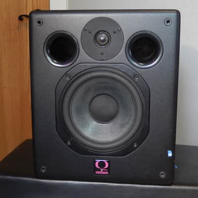 Quested VS2108 Studio Monitors (pair) image 8