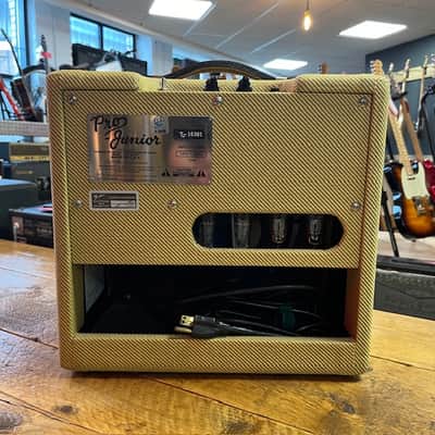 Fender Pro Junior 15-Watt 1x10" Guitar Combo 1993 - Tweed 120v image 7