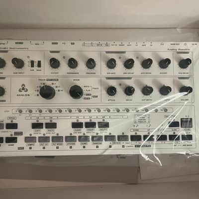 Abstrakt Instruments - Avalon Bassline (white, blue leds) + manual, original box (all like new) image 6