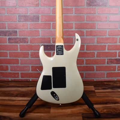 Kramer American Showster Metalist-II Pearl White 1989 w/OHSC image 7