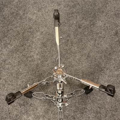 Used Pearl 1030 Snare Drum Stand - Very Good image 3