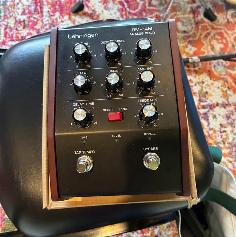 Behringer BM-18M Cluster Box