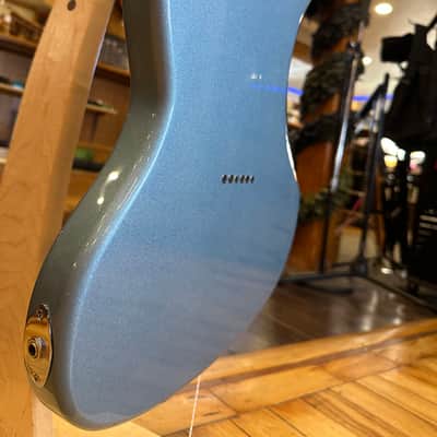 Squier Paranormal Offset Telecaster SJ 2024 - Ice Blue Metallic image 9