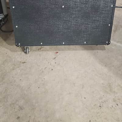 Marshall 1960B Lead 4x12 image 4