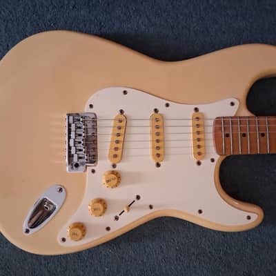 1994 Squier Stratocaster Bullet Series Vintage "Natural Cream Patina" image 3