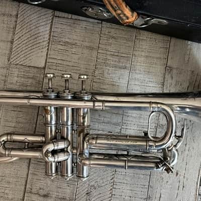 Frank Holton "New Proportion" Cornet — Serial #6646 — Chicago, c.1903–05 — Silver Plate — Collector-Player — Original Case, Extra Slides & Two Period Holton Mouthpieces image 11