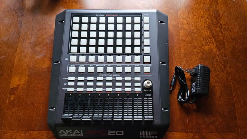 Akai APC20 2010s - Black image 1