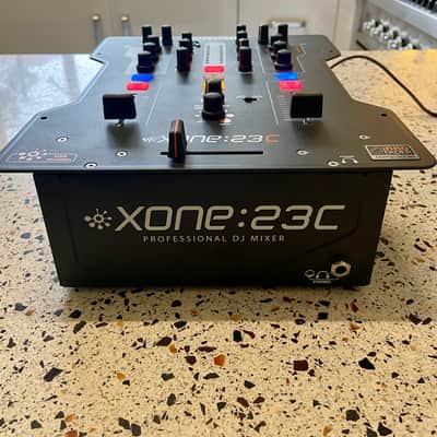 Allen & Heath XONE 23C 2+2-Channel DJ Mixer image 2
