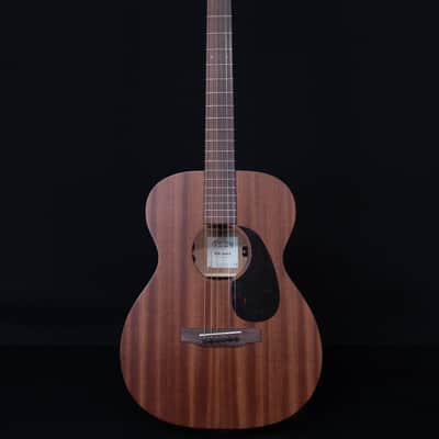Martin 000JR-E Junior Acoustic Electric, Sapele image 5
