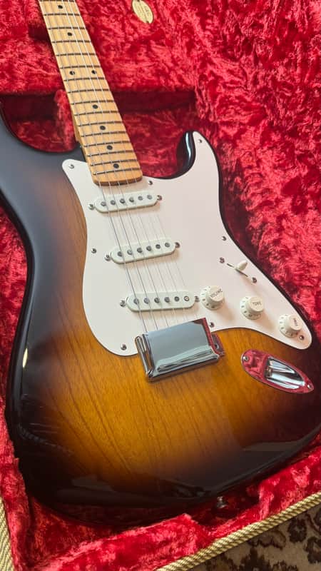 Fender Thin Skin Factory Special Run 54 Strat 2007 - Sunburst image 1