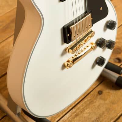 Gibson Custom Les Paul Custom w/Ebony Fingerboard Gloss | Alpine White image 6