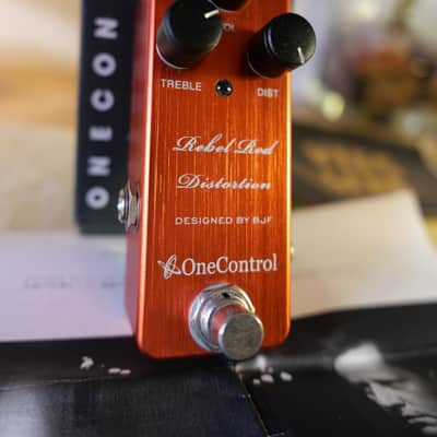 One Control Rebel Red Distortion image 1