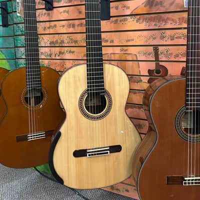 Yulong Guo Chamber Concert - Double Spruce top 2018 - French Polish image 3