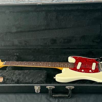 Fender Reissue ‘69 Mustang Japan 1995 - Vintage White image 8
